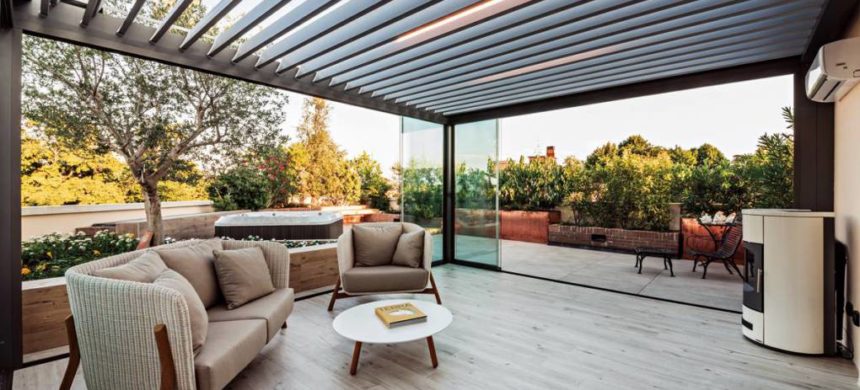 Trasformare il balcone in veranda: è edilizia libera? Trasformare il balcone in veranda: è edilizia libera?