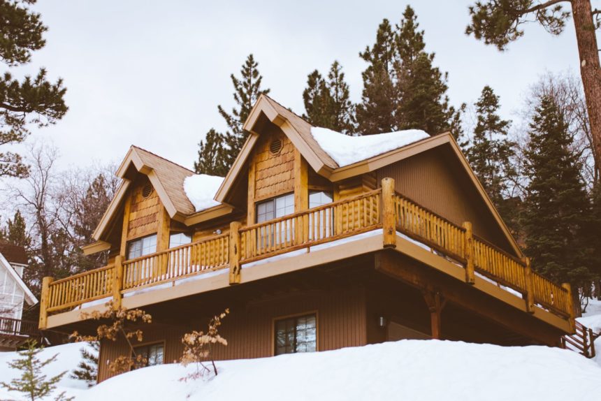 Materiali e colori casa in montagna: quali scegliere?