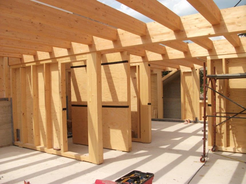 Costruzioni in legno: differenza tra sistema a telaio e X-Lam
