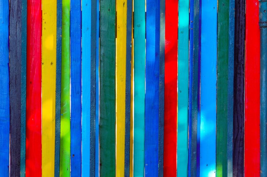 Come trattare e verniciare il legno