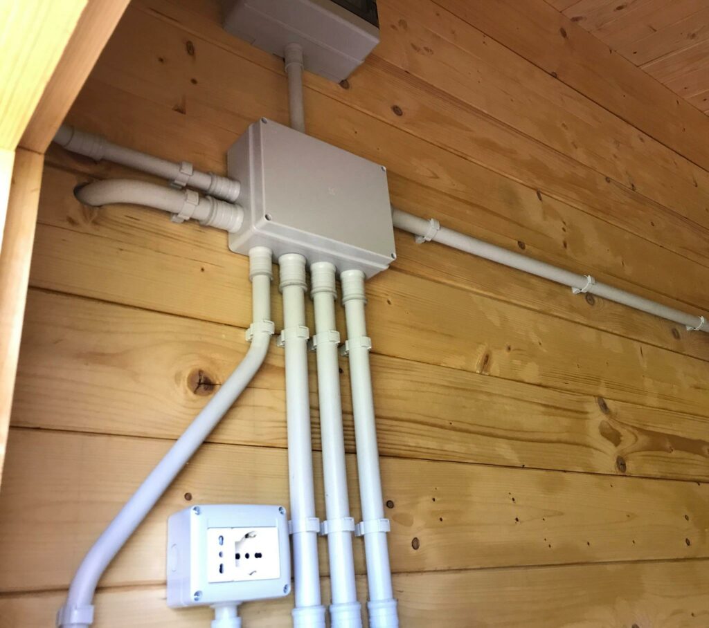 SCATOLA INCASSO RETTANG.AUTOEST. 3M NERO | SCATOLE DI DERIVAZIONE DA - Foto 10