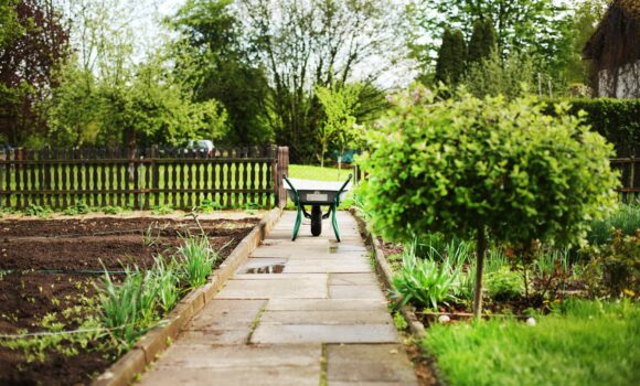 Pavimentare il vialetto del giardino